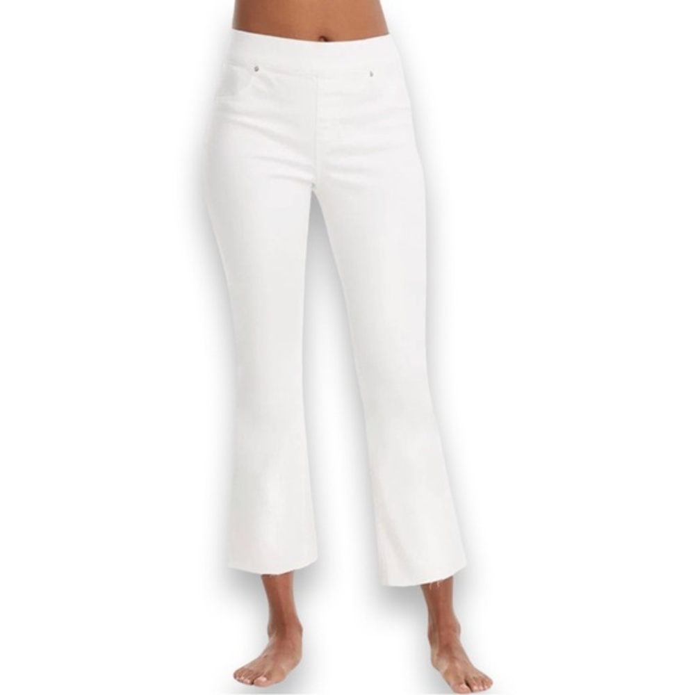 SPANX 20232R White Cropped Flare Raw Hem Jeans Size small S Jean